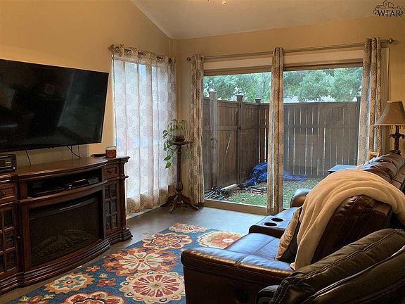 5th image of 4201 Seabury Dr