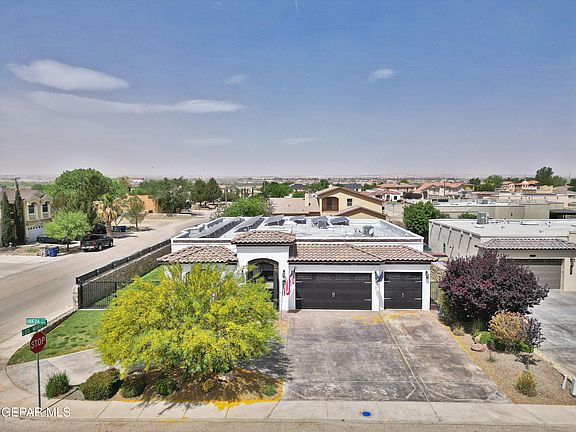2nd image of 5867 Ubeda Ct