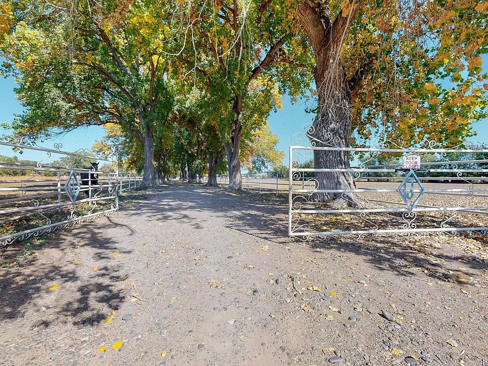 Entrance to the property