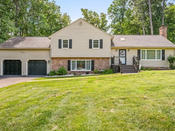 1650 Cottontown Rd, Forest, VA 24551