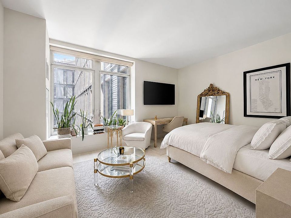 1st image of 91 Leonard St #5D