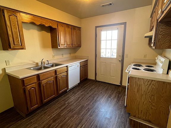 5th image of 1301 S Jonesboro Ave #503