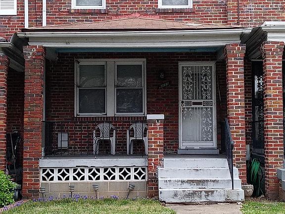2nd image of 4617 N Capitol St NE