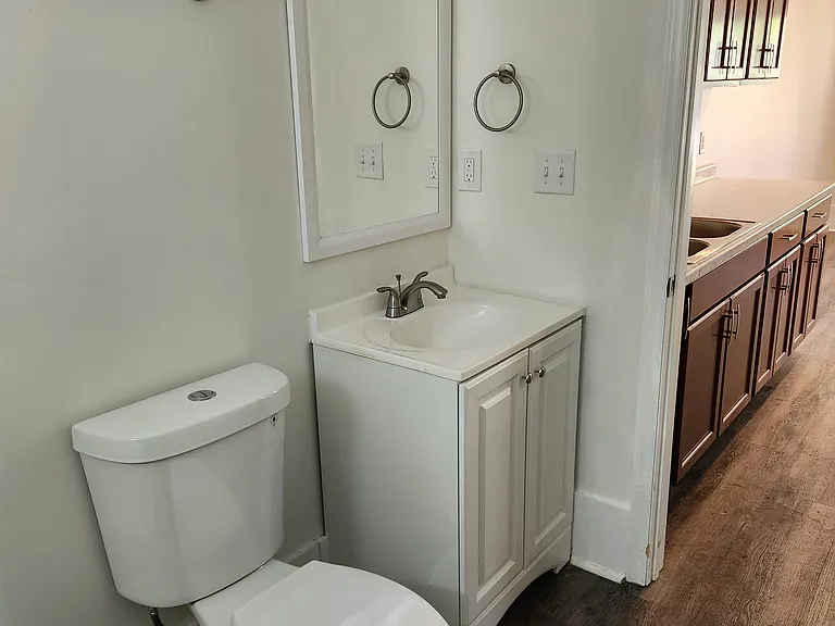 1 Evelyn Ave #1 — Photo 6