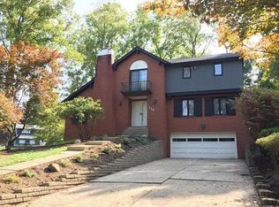 126 Canterbury Ln, Mcmurray, PA 15317