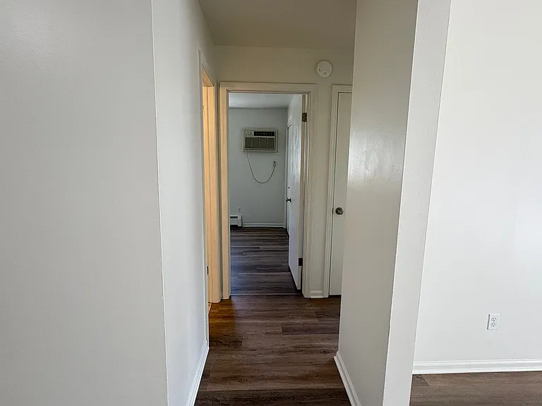 620 56th St SE #8 — Photo 8