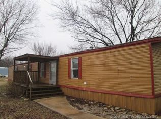 317 N Curtis St, Nowata, OK 74048