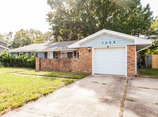1025 Anderson Way, Virginia Beach, VA 23464