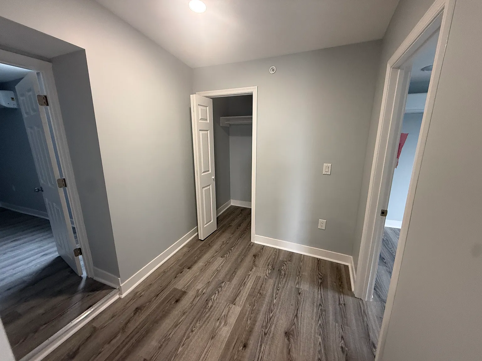 2 bed, 800 sqft, $1,700 — Photo 3