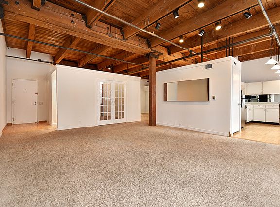 4th image of 540 N Lake Shore Dr APT 602