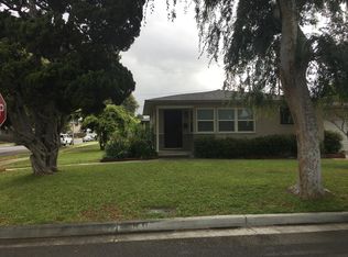 1724 W Chapman Ave, Fullerton, CA 92833