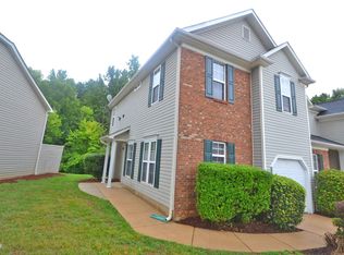9021 Cinnabay Dr, Charlotte, NC 28216