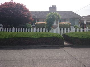 3302 37th Ave W, Seattle, WA 98199