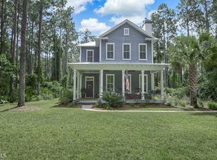 203 Green Buoy Ct, Saint Marys, GA 31558