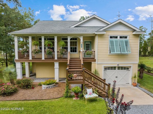 340 Cattlelot Lane, Belhaven, NC 27810