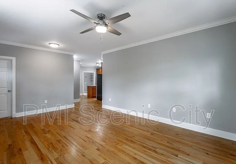 513 Lytle St — Photo 14