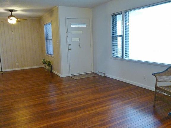 3rd image of 7425 E 48th St