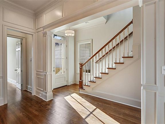 2nd image of 722 General Taylor St