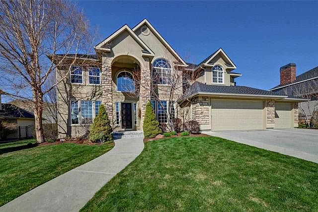 2nd image of 3187 S Millspur Way