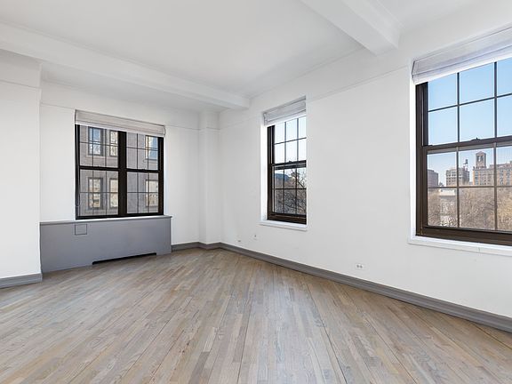 3rd image of 1 University Pl APT 3C