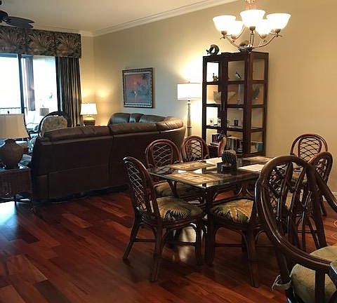 LIVING AND DINNING ROOM