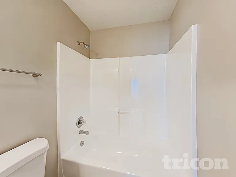 1270 Sherwood Dr — Photo 15