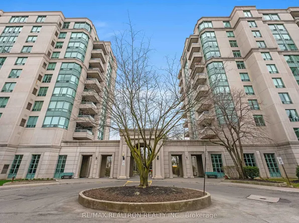 5 Emerald Ln #605, Vaughan, ON L4J 8P7