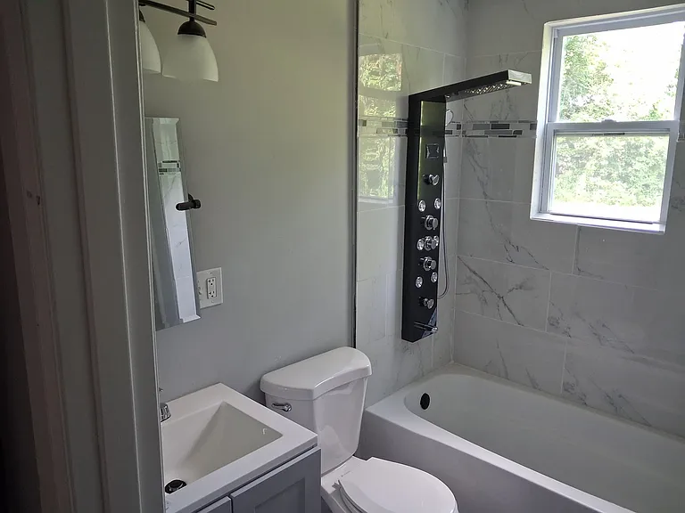 4028 Martin Luther King Dr — Photo 3