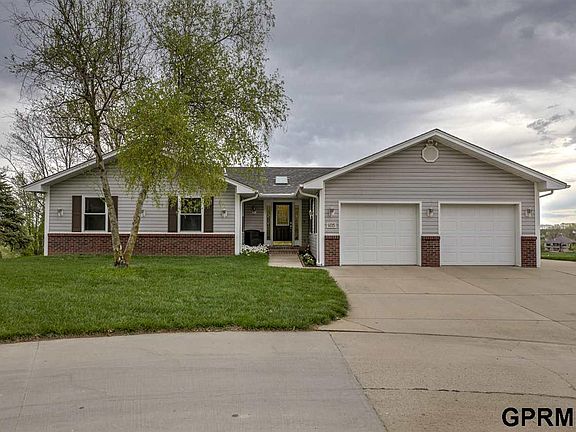 2nd image of 14515 Dogwood Pl
