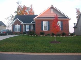 691 Secretariat Dr, Boiling Springs, SC 29316