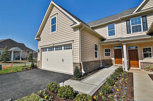 1st image of 318 Mershon Way #10C