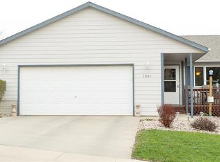 1001 N Leadale Ave, Sioux Falls, SD 57103