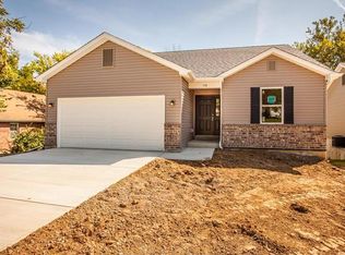 110 Reading Ave, MARYLAND HEIGHTS, MO 63043