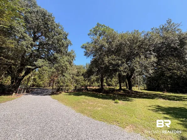 16740 Camellia Rd, Silverhill, AL 36576