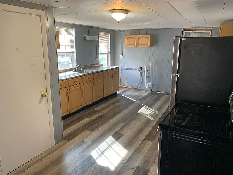 11 Central Square 11 Central Sq Troy NH Zillow