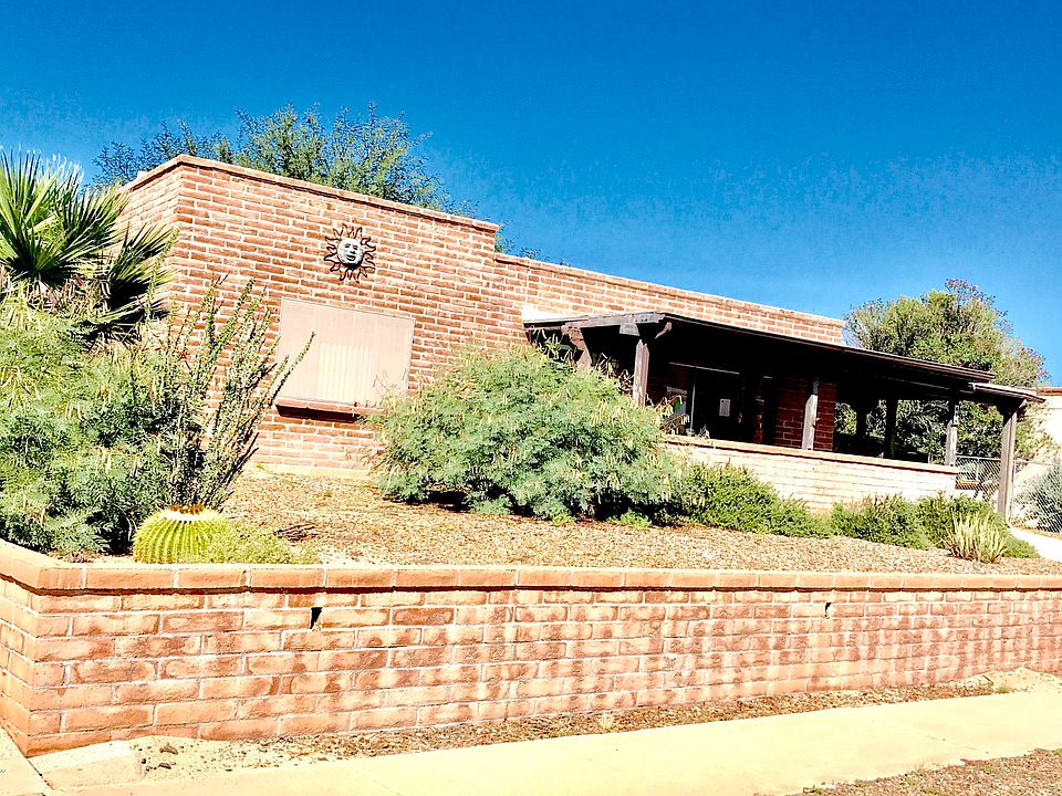 1st image of 616 S Abrego Dr