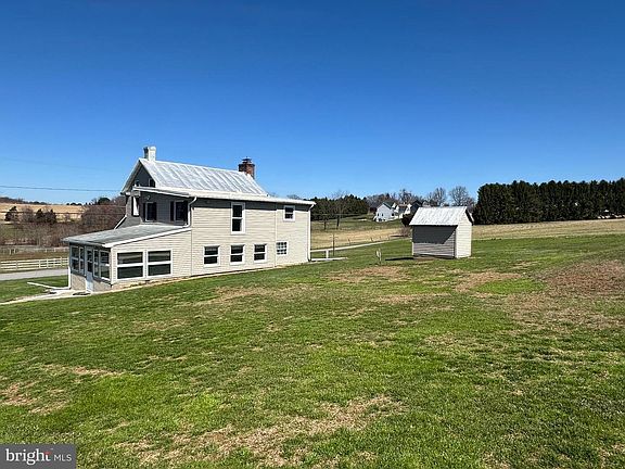 3rd image of 18723 Upper Beckleysville Rd