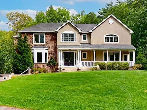 309 Ark Rd, Mount Laurel, NJ 08054
