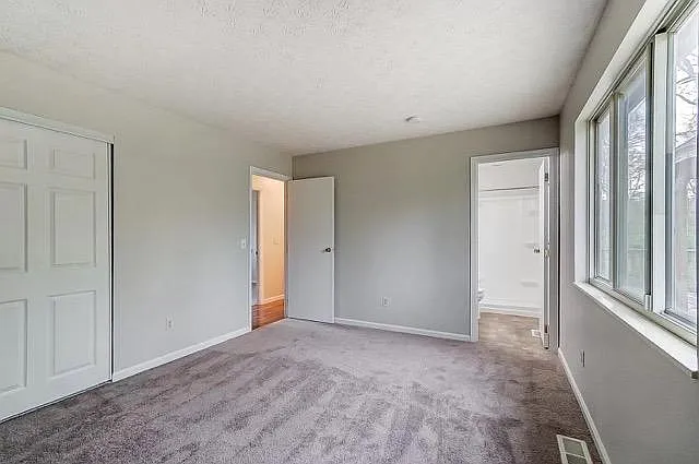 7807 Heatherglen Dr — Photo 10