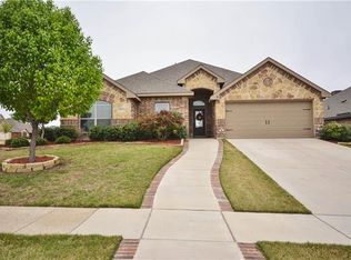 201 Range Rd, Waxahachie, TX 75165