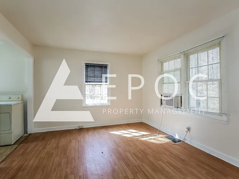 2799 N Carolina Dr #14 — Photo 6