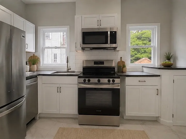 206 Jefferson St — Photo 3