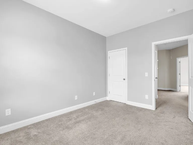 349 Intrepid Ct — Photo 19