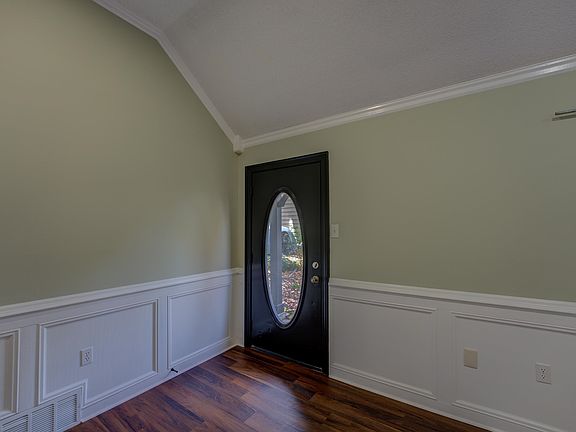 2nd image of 5833 S Newberry Ln