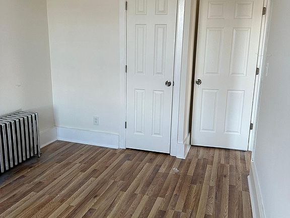 3rd image of 124 President St APT 5