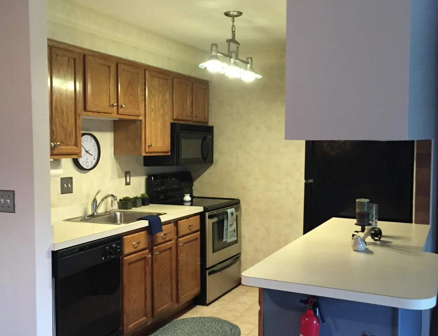 2 bed, 2.0 bath, 1069 sqft, $1,450 — Photo 3