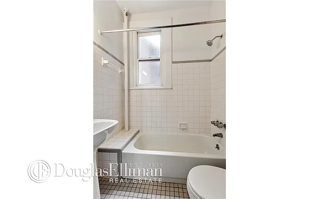 Rented by Douglas Elliman | media 7