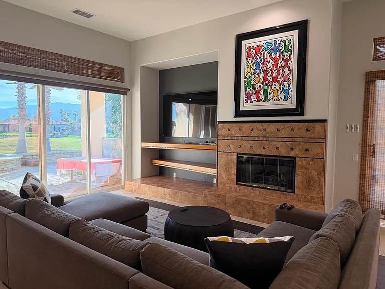 48 Via Bella — Photo 18