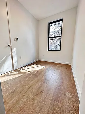 Rented by Brooklyn Property Group LLC | media 31