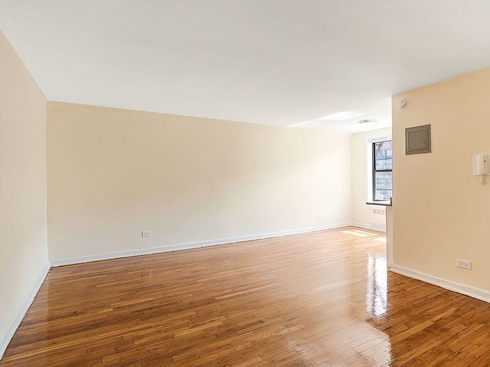 2nd image of 6260 108th St APT 7A